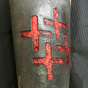 06-32-swastica-on-black-tattoo_sm.jpg