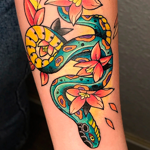 Neotraditional snake
